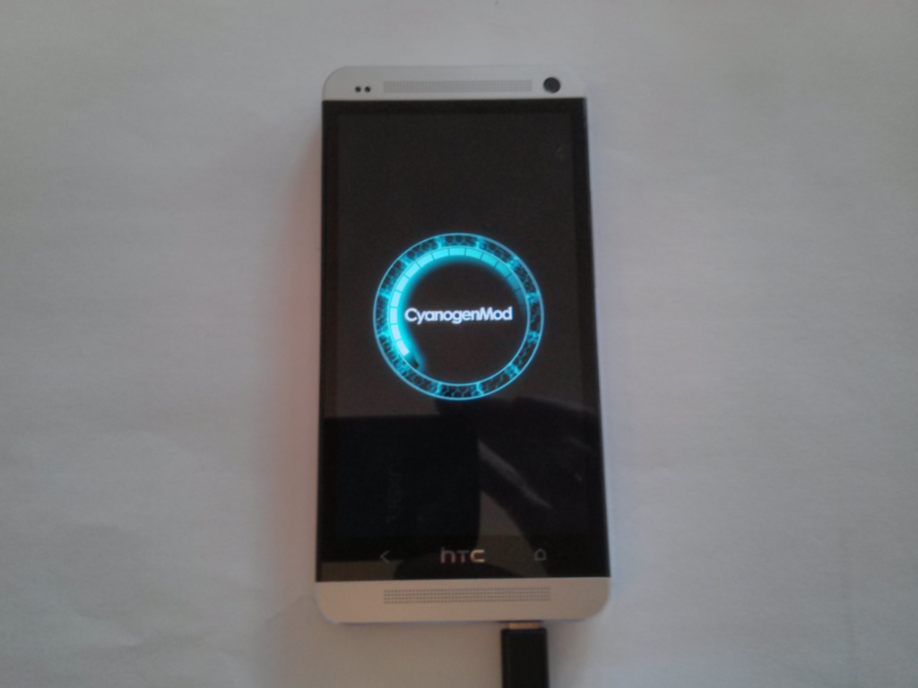 Cyanogenmod Bringt Android Aufs Htc One Zdnet De