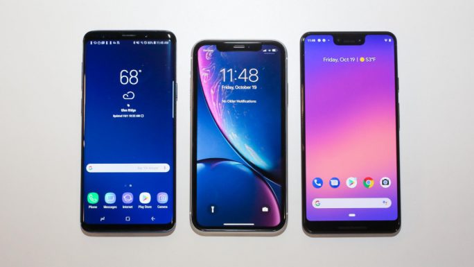 Größtenvergleich: Galaxy S9+, iPhone XR und iPhone XS Max (Bild: Scott Stein CNET).